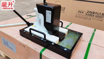 龍升帶滑臺爪式千斤頂側面展示