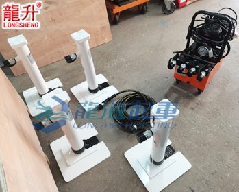 電動同步分離爪式千斤頂實物圖二